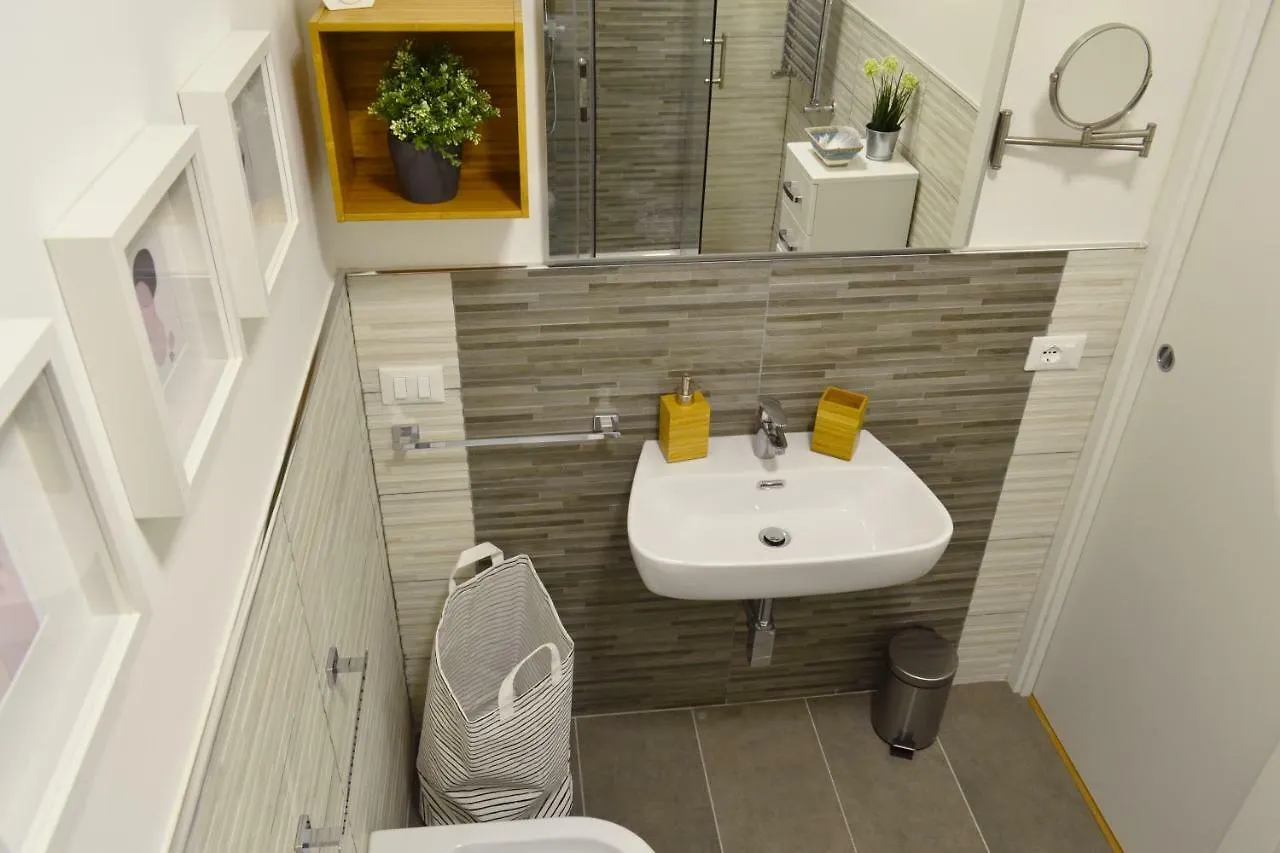 Apartment Ferienwohnung Reale Orleans Palermo Italien
