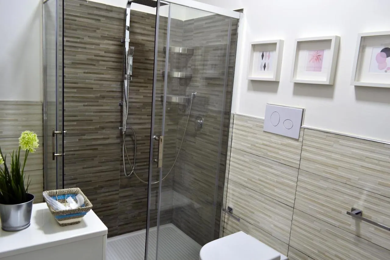 Apartment Ferienwohnung Reale Orleans Palermo
